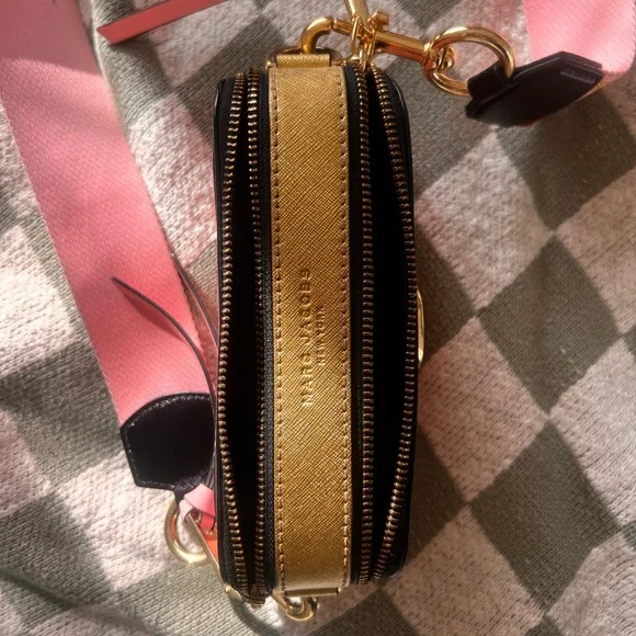 Marc Jacobs Pink The Snapshot Crossbody Bag
